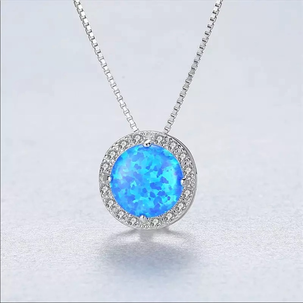🌟 Sterling Silver 925 Blue Crystal Necklace